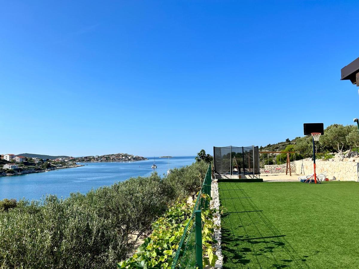 Villa Hera Sevid Esterno foto