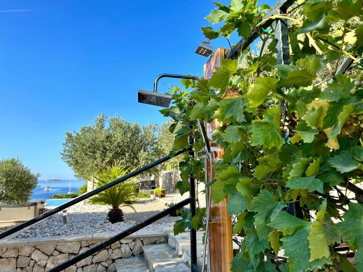 Villa Hera Sevid Esterno foto
