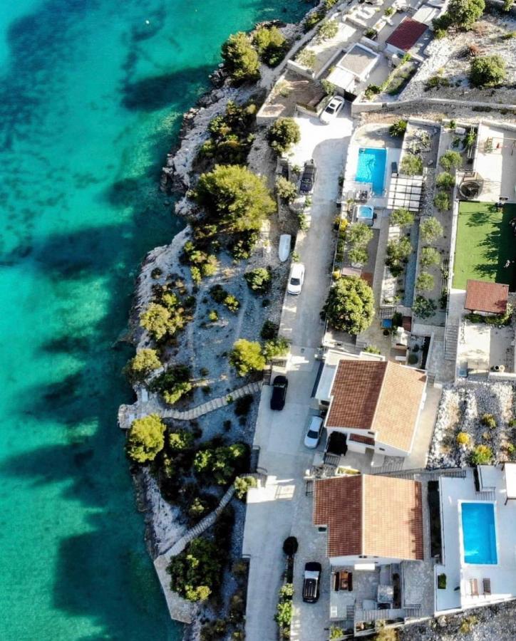 Villa Hera Sevid Esterno foto
