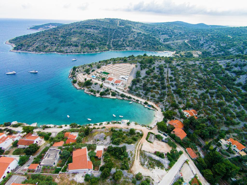Villa Hera Sevid Esterno foto