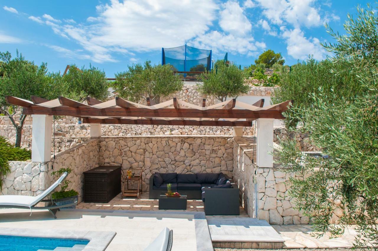 Villa Hera Sevid Esterno foto